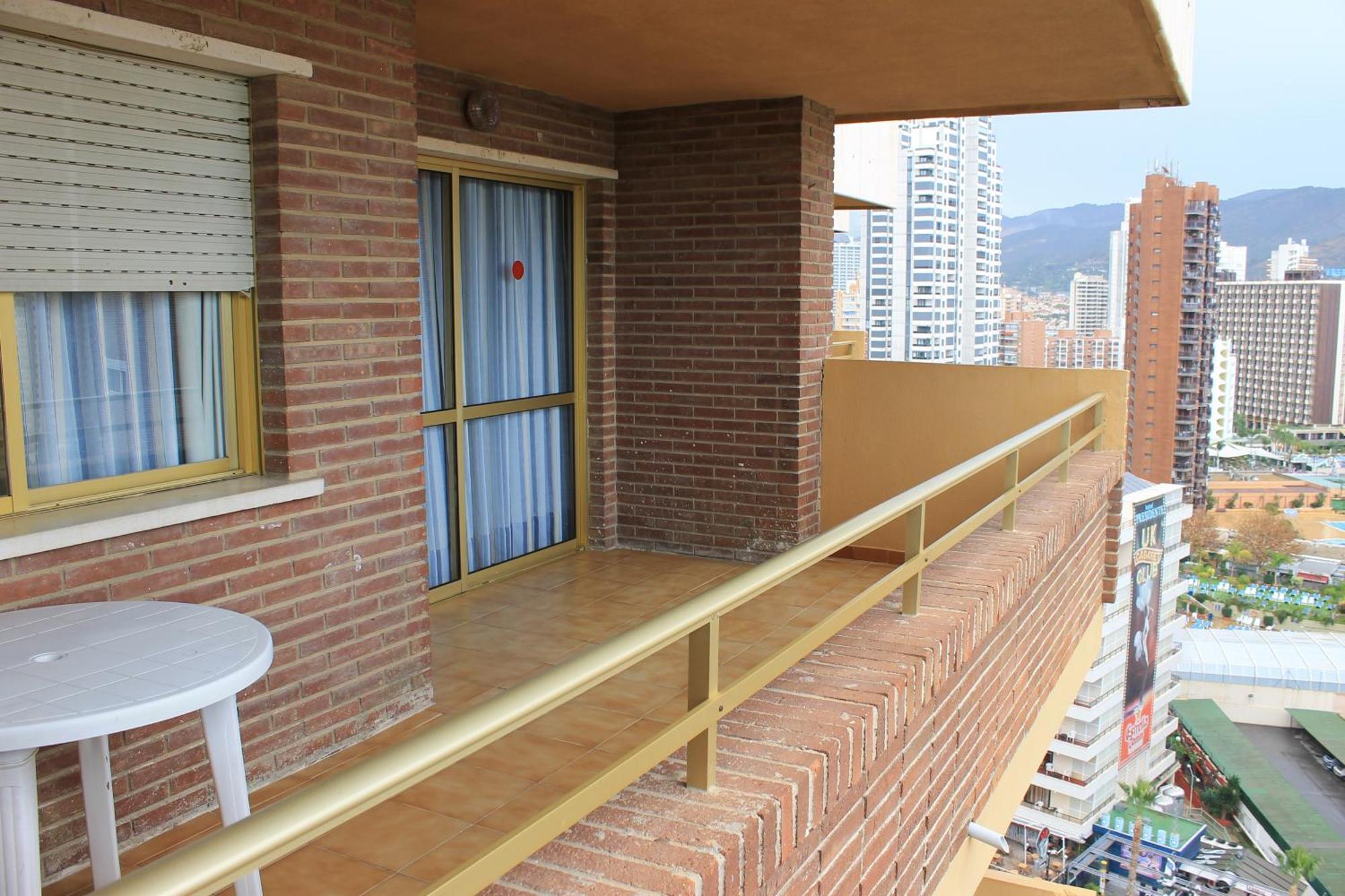 Trebol One Apartments By Mc เบนิดอร์ม ภายนอก รูปภาพ