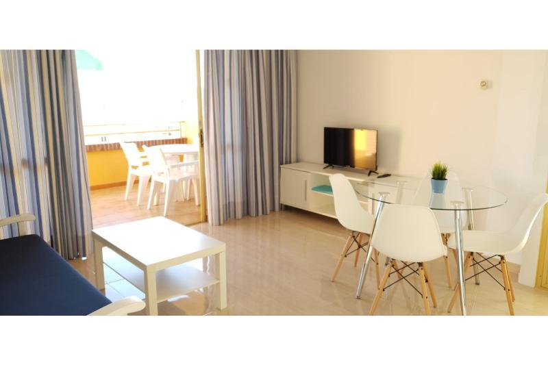 Trebol One Apartments By Mc เบนิดอร์ม ภายนอก รูปภาพ